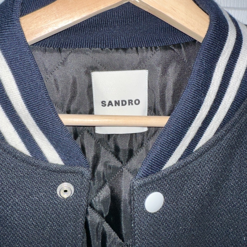 SANDRO PARIS Tiger Wool & Leather Varsity Jacket
Size XL - Unisex - Picture 6 of 9